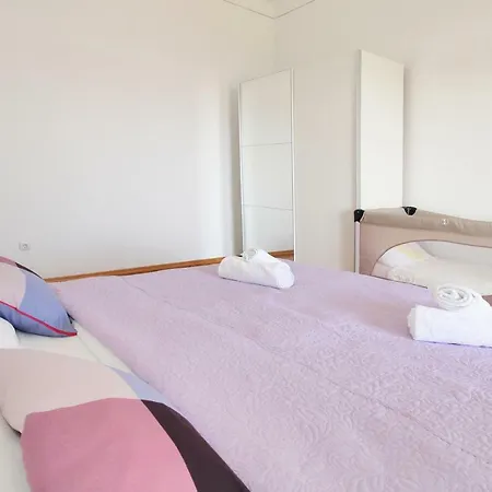 Figurin Ντουμπρόβνικ